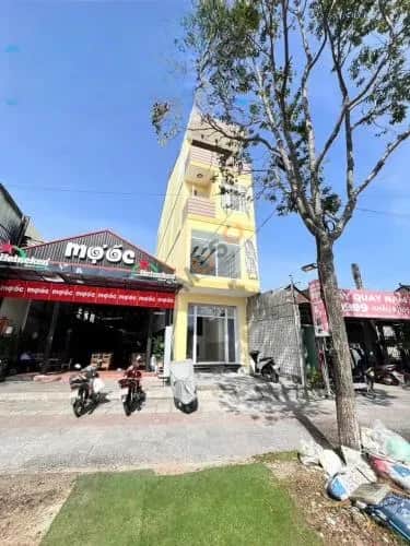 Cho thuê nhà mặt tiền Võ Văn Tần Ninh Kiều, Cần Thơ – 6 phòng ngủ, giá 16 triệu