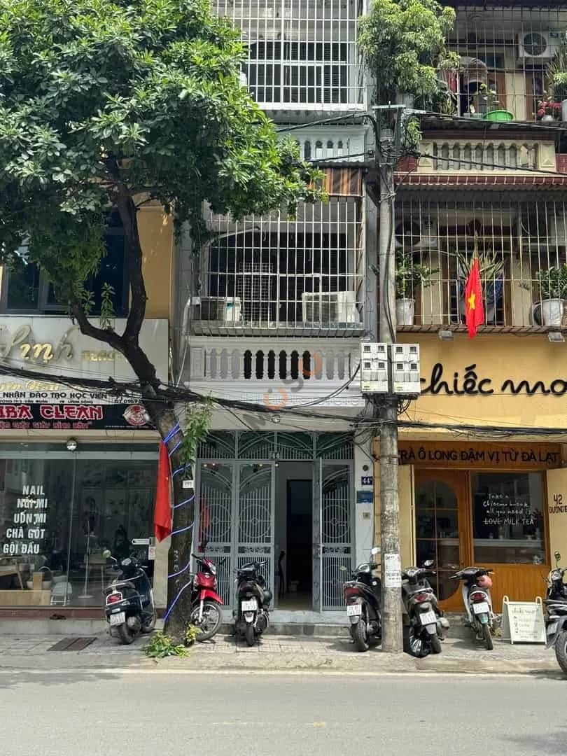 Cho thuê nhà mặt tiền Đường 19/5 Hà Đông, Hà Nội – 6 phòng ngủ, giá 22 triệu
