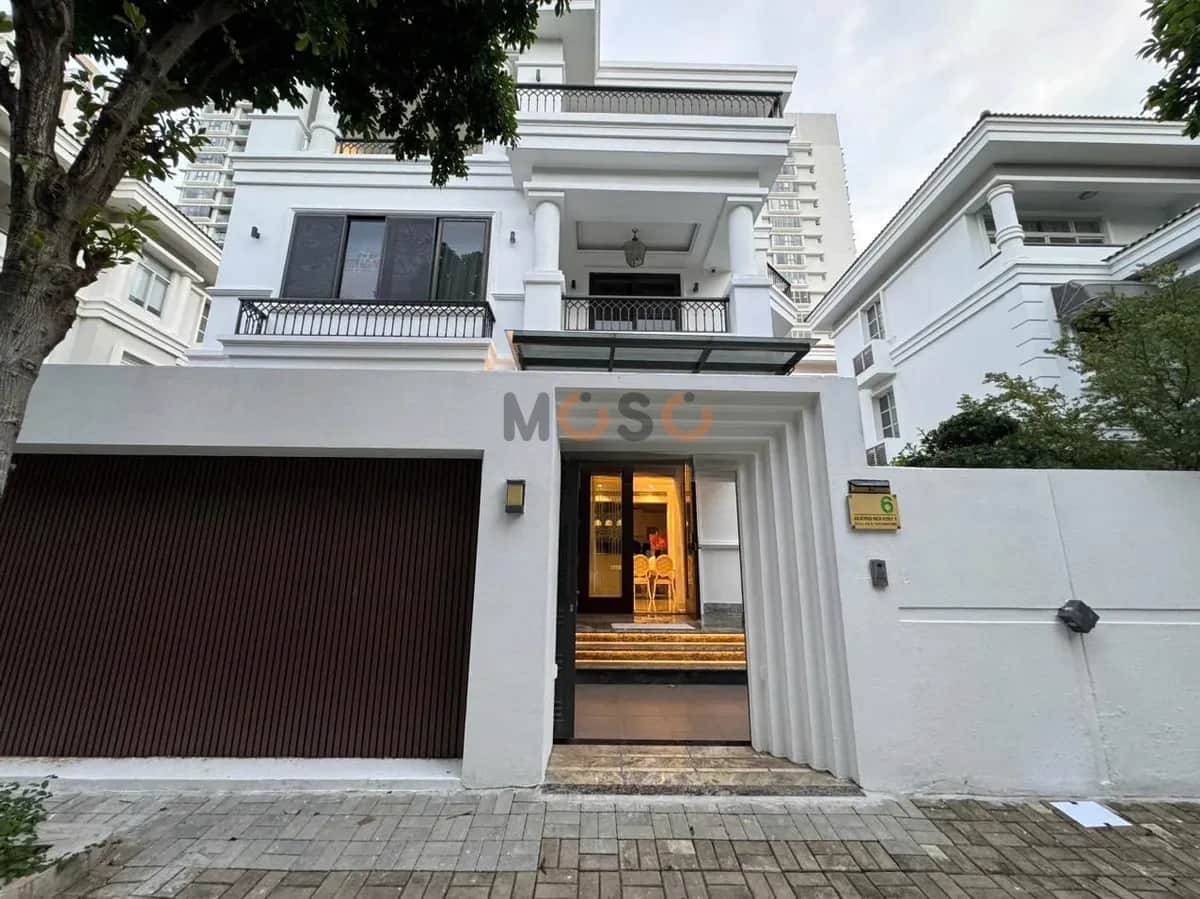 Cho thuê nhà hẻm Đường Đoàn Hồng Phước Quận 7, TP.HCM – 4 phòng ngủ, giá 115 triệu