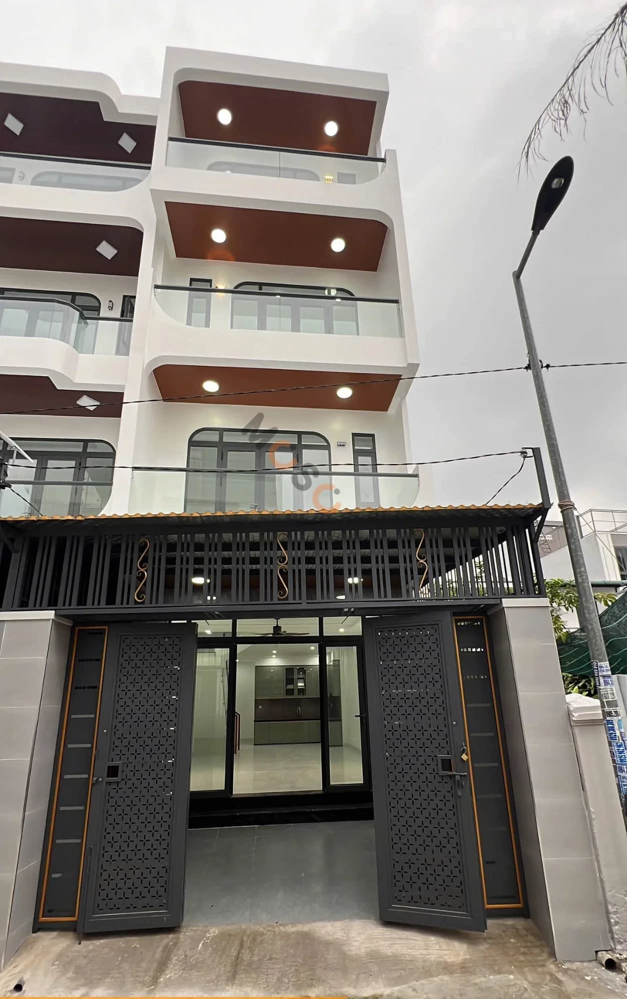 Bán nhà hẻm đường Dương Hiến Quyền  Thành phố Nha Trang, Khánh Hòa – 4 phòng ngủ, giá 11.5 tỷ