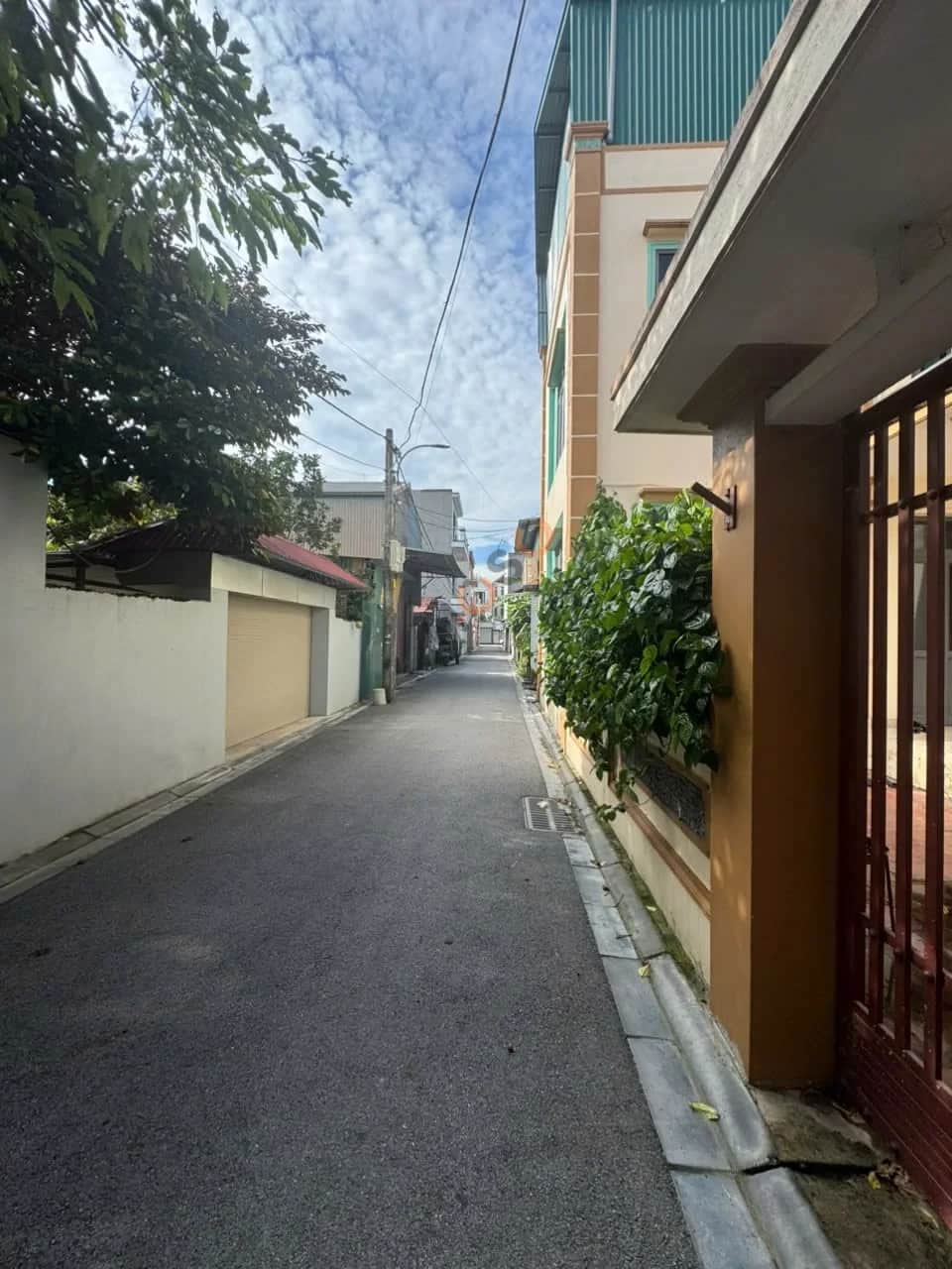 Bán nhà hẻm thôn Hà Lâm 2 Huyện Đông Anh, TP. Hà Nội – 3 phòng ngủ, giá 15.1 tỷ Bán nhà hẻm thôn Hà Lâm 2 Huyện Đông Anh, TP. Hà Nội – 3 phòng ngủ, giá 15.1 tỷ