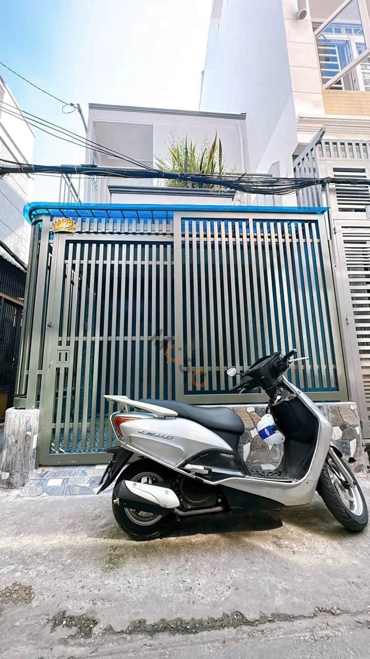 Bán nhà hẻm Khánh Hội Quận 4, TP.HCM – 2 phòng ngủ, giá 4.6 tỷ