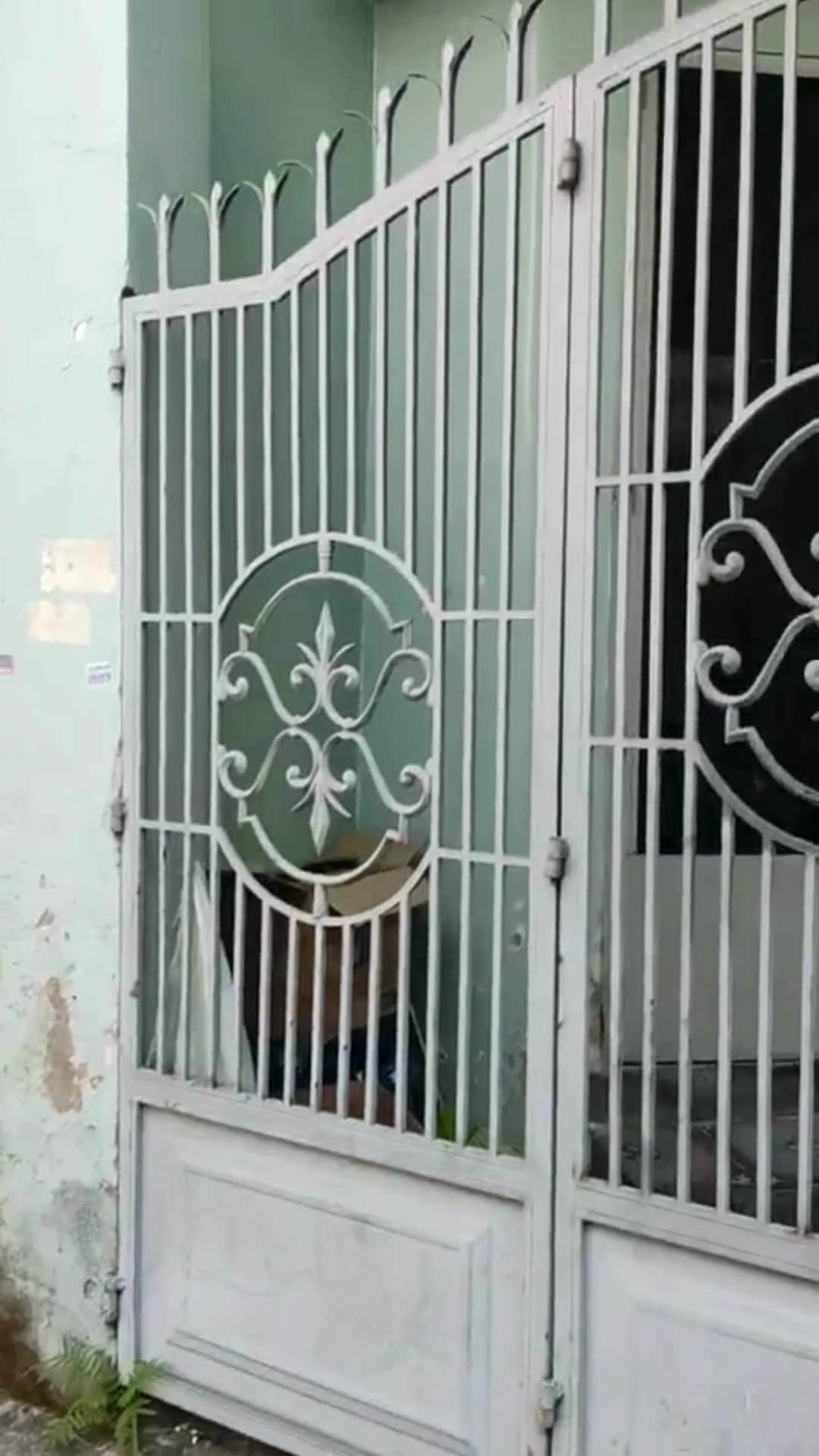 Nhà 221.3A Đất Thánh( C.Liên).mp4