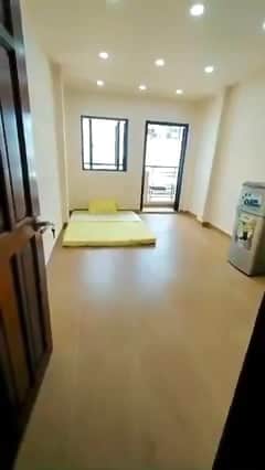 1JO5O12M4_6HE7VA.mp4