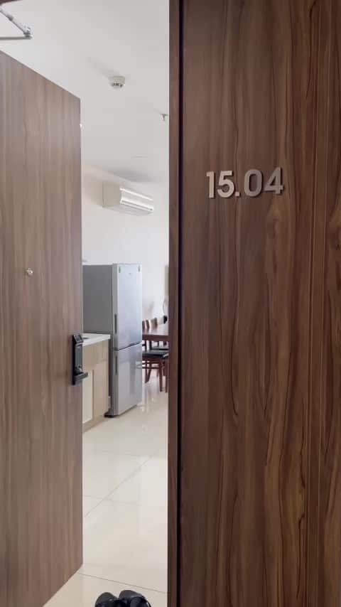 1JPU3UF6L_4KEFLB.mov