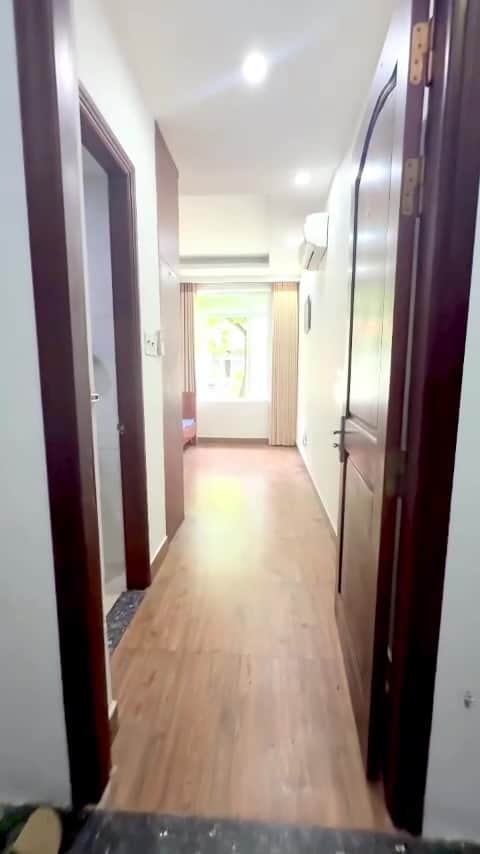 8118093328225.mp4