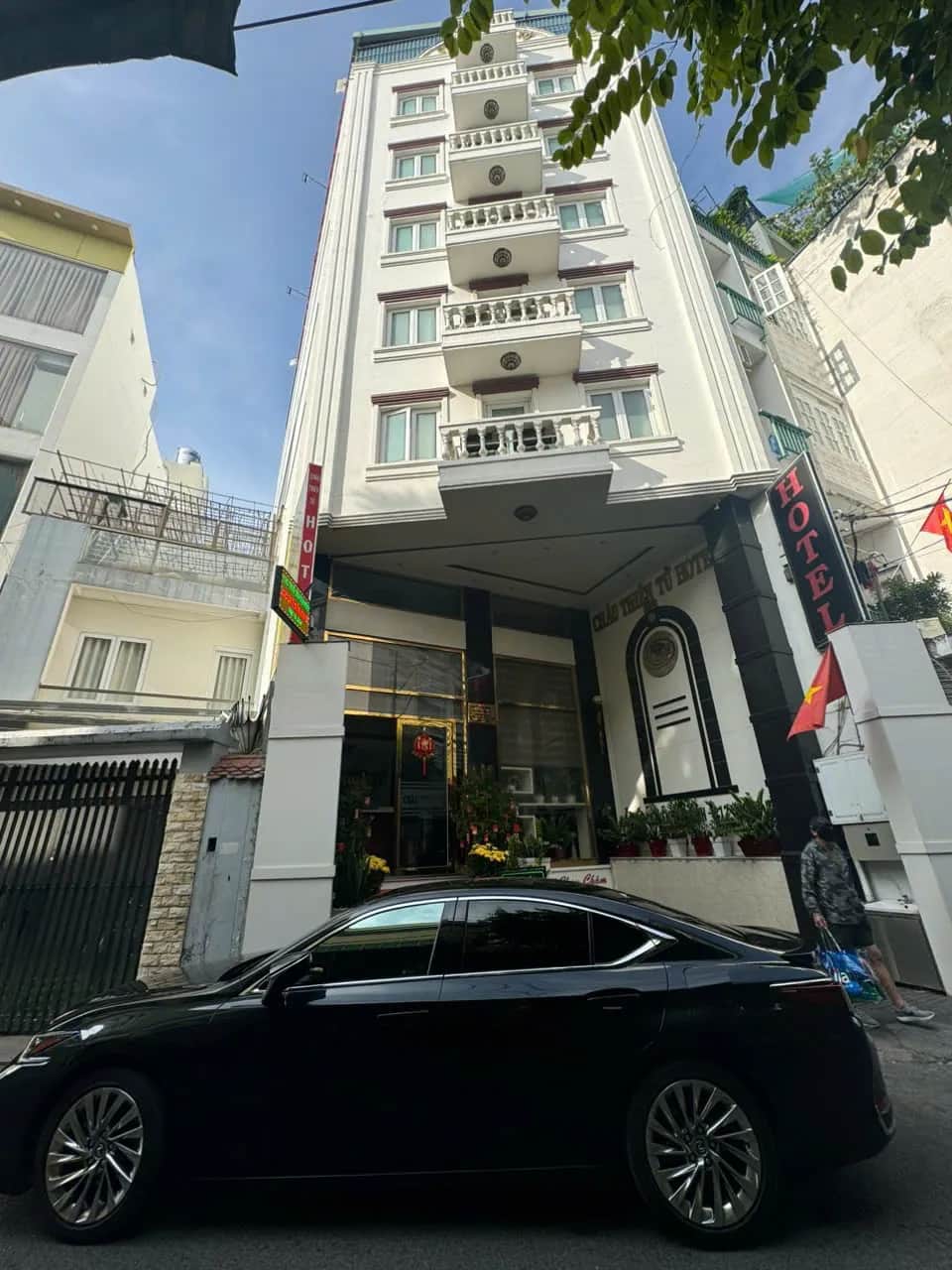Bán nhà hẻm 22/3 Trương Hoàng Thanh Quận Tân Bình, TP.HCM – 37 phòng ngủ, giá 58.5 tỷ Bán nhà hẻm 22/3 Trương Hoàng Thanh Quận Tân Bình, TP.HCM – 37 phòng ngủ, giá 58.5 tỷ