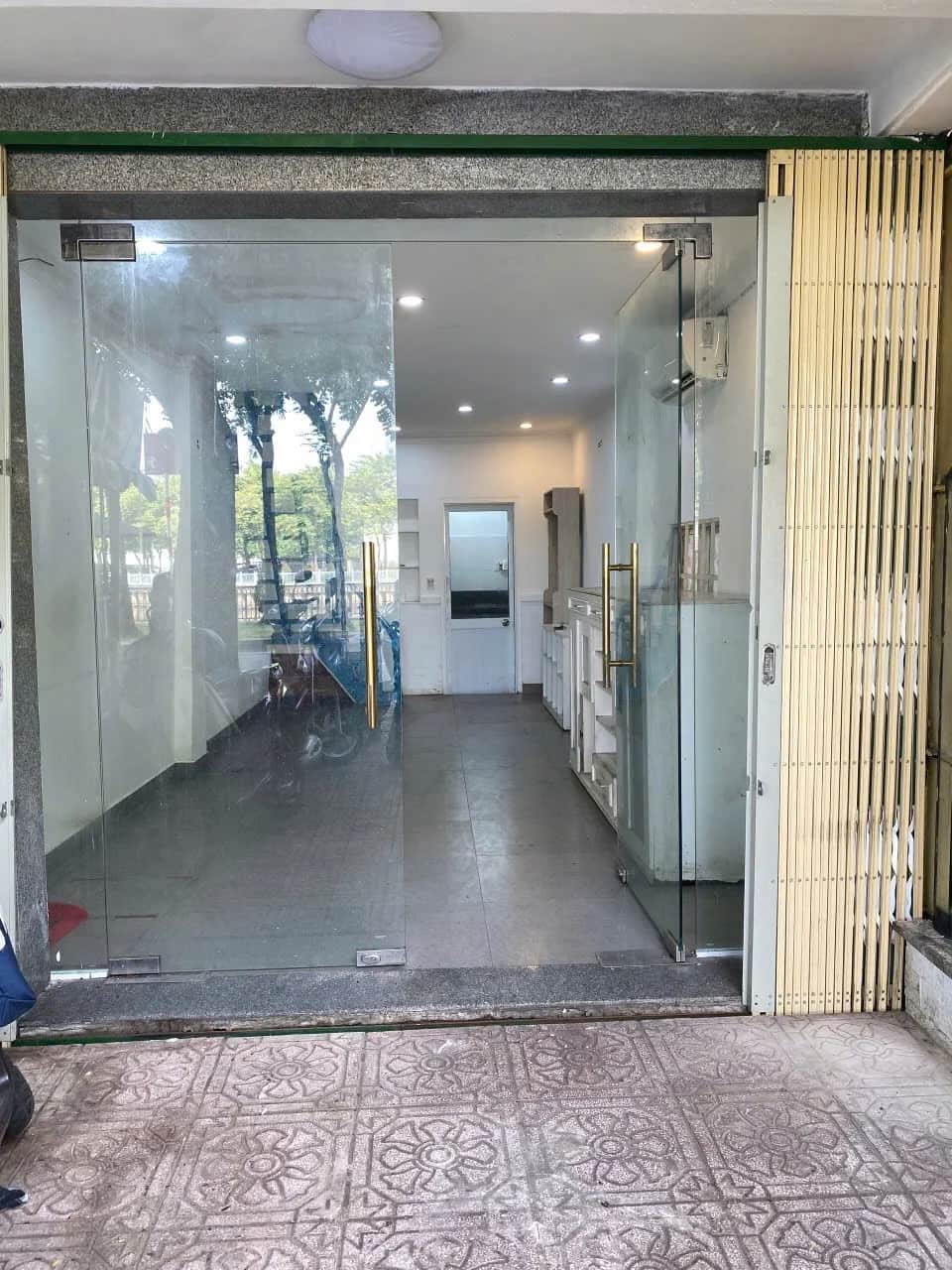 Bán nhà mặt tiền 153B Hoàng Sa Quận 1, TP.HCM – 2 phòng ngủ, giá 10.6 tỷ