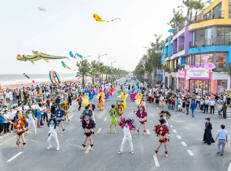 Flamingo Ibiza Hải Tiến