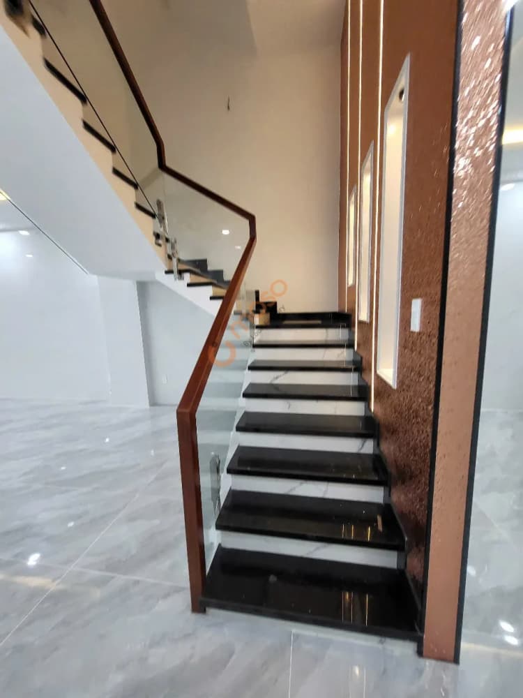 Preview Image 1