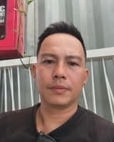 Hiền  Lê