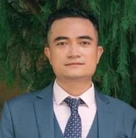 Hà  Danh Đạt