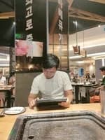 Tuấn  Henry