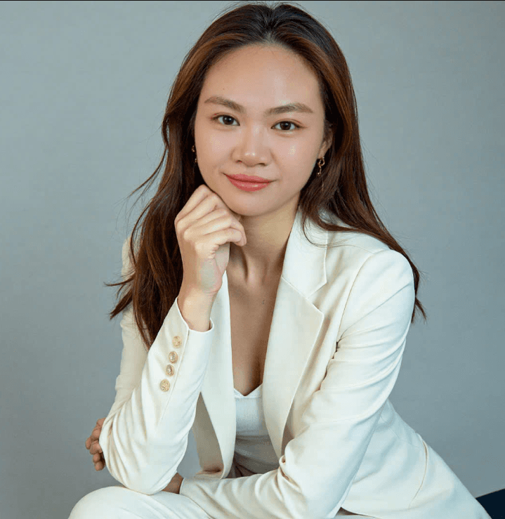 Lê Tuyết Thư