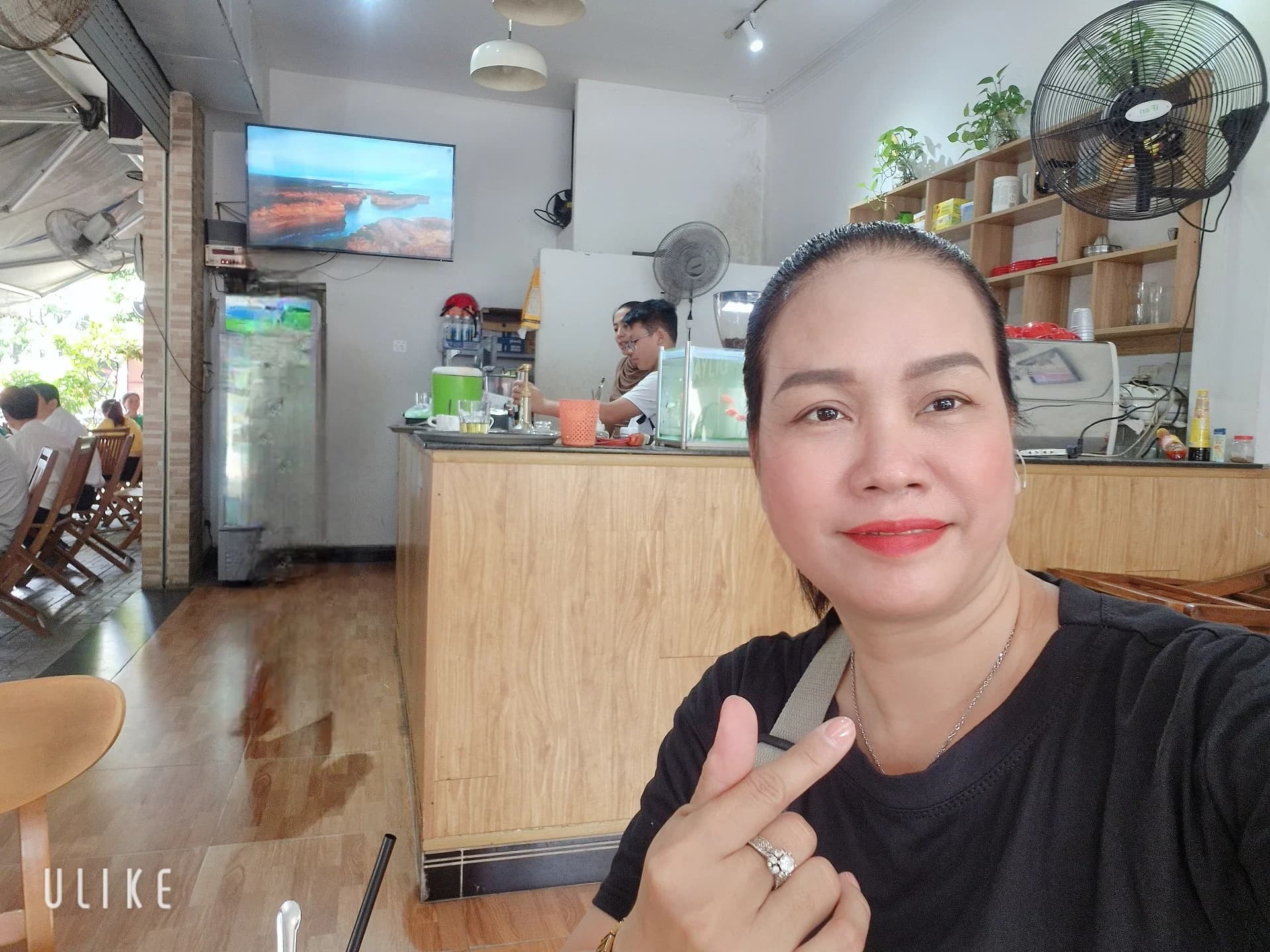 PHAN THỊ THU HƯƠNG