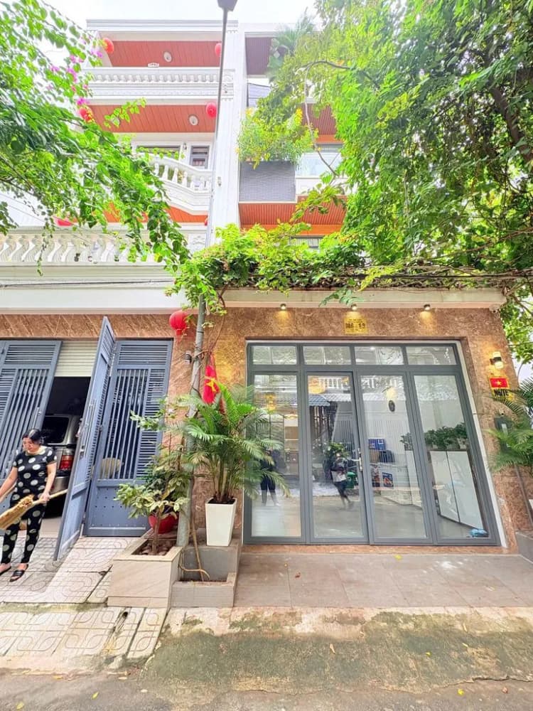 Nhà chính chủ cần bán gấp tại Khu dân cư Nhà Bè, gần Ngã 3 Bà Băm, đã có sổ hồng.
