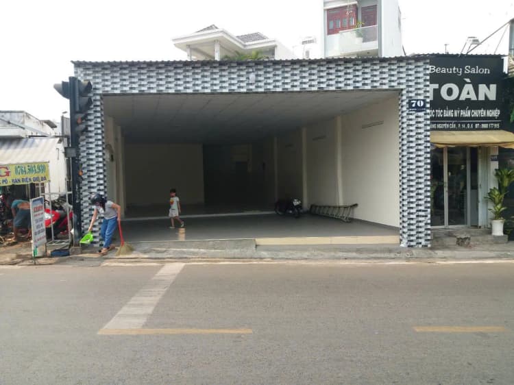 Bán - Nhà mặt tiền 