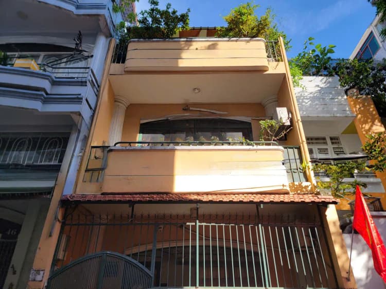 Bán nhà phố mặt tiền tại 44 Trương Hoàng Thanh, Phường 12, Quận Tân Bình, TP. Hồ Chí Minh
