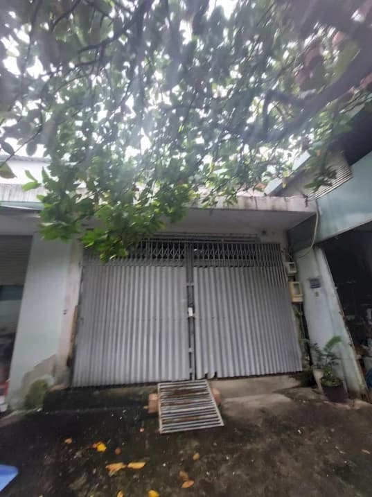 Bán nhà phố trong hẻm xe gác tại địa chỉ 59/14 Lý Chiêu Hoàng, Phường 10, Quận 6, TP. Hồ Chí Minh
