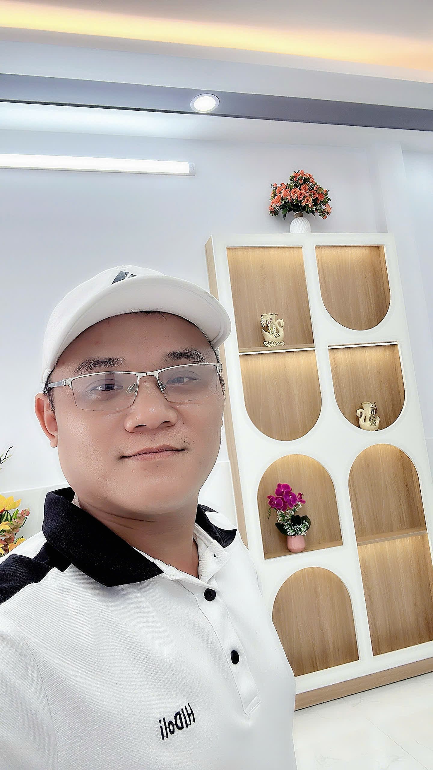 KHOA LÊ TRỌNG 