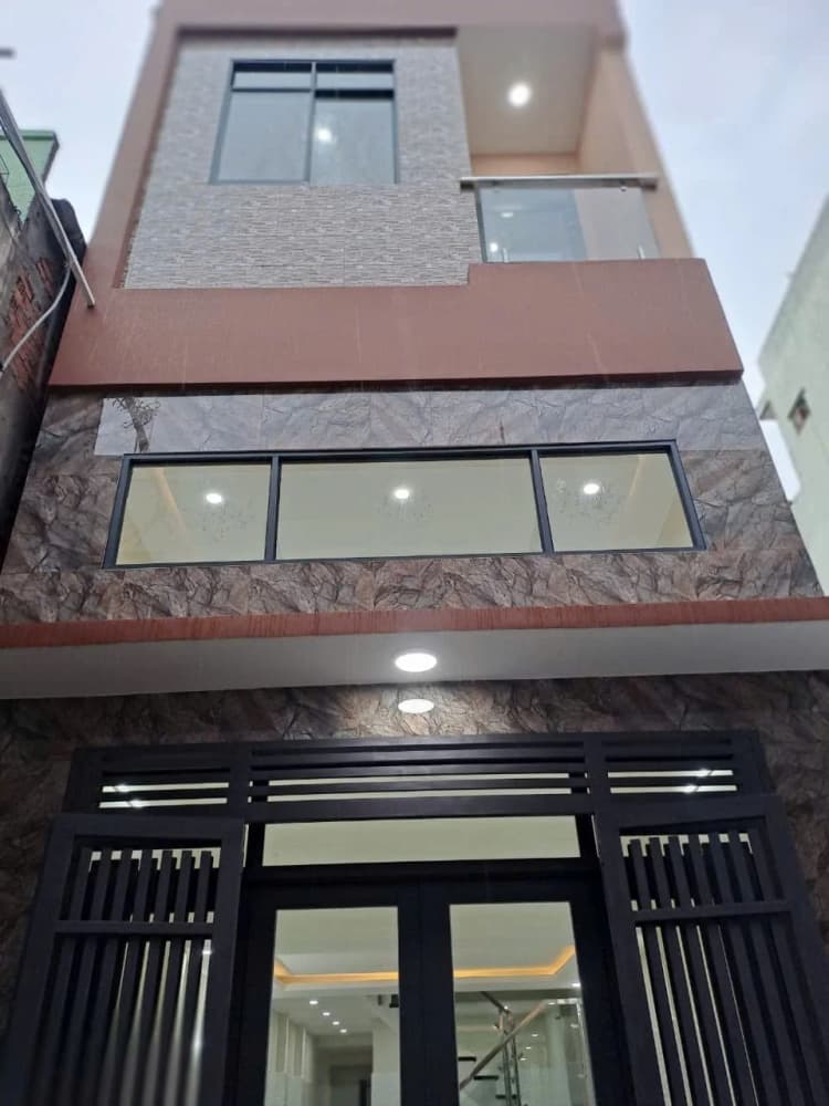 Nhà bán trong hẻm tại địa chỉ 341/4/18 đường Bến Phú Lâm, Phường 09, diện tích 56m2, giá 6,5 tỷ.