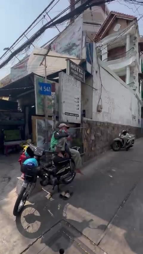 7740483629212.mp4