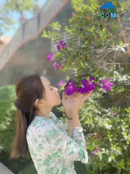 Nguyễn Thị Hồng Cẩm Nguyễn