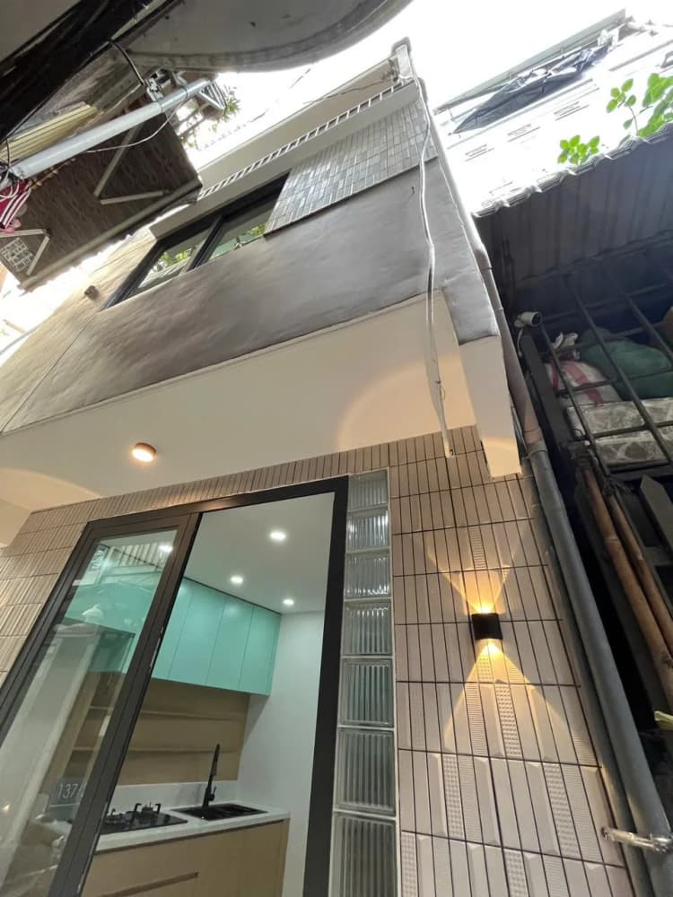 Bán - Nhà hẻm 137/26 Bến Vân Đồn, Phường Khánh Hội, Thành phố Hồ Chí Minh