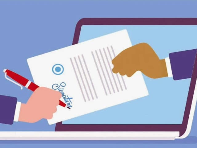 Người Dân Có Thể Công Chứng Điện Tử, Trực Tuyến Từ Ngày 1/7/2025
