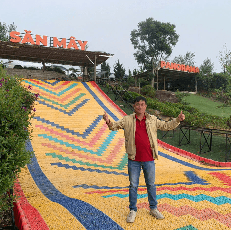 Tạ Lễ Cần Tạ Lễ Cần