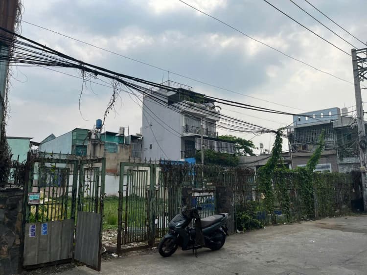 Đất thổ cư chính chủ bán tại đường Võ Văn Vân, ấp 3, xã Vĩnh Lộc B, huyện Bình Chánh.