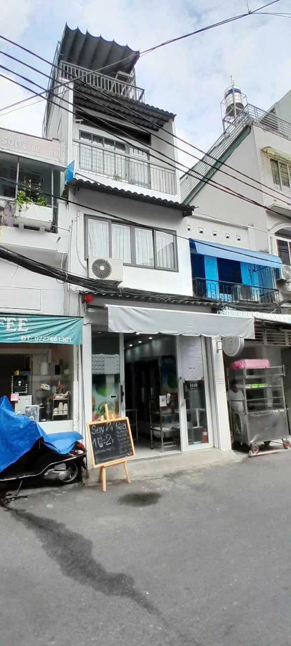 Bán - Nhà mặt tiền 144D đường Nguyễn Đình Chính, Phường Cầu Kiệu, Thành phố Hồ Chí Minh