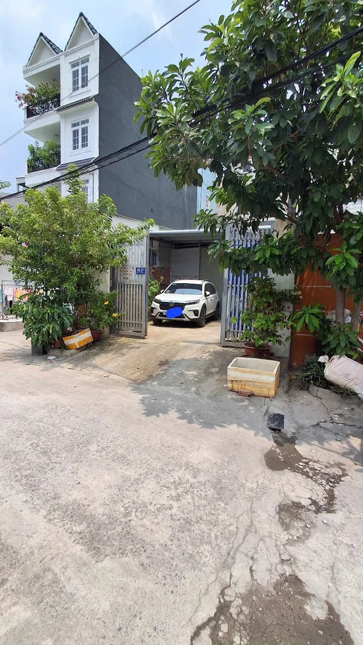 Sub image 4