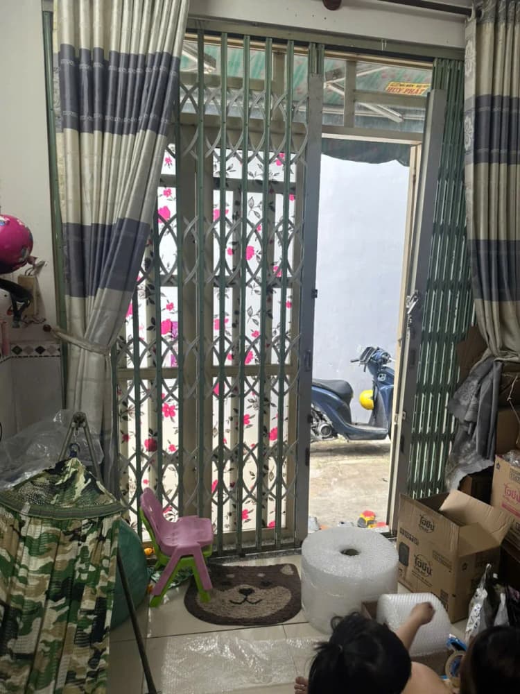 Chính chủ bán nhà trong hẻm 567/54 đường Lê Văn Khương, P. Hiệp Thành, Quận 12