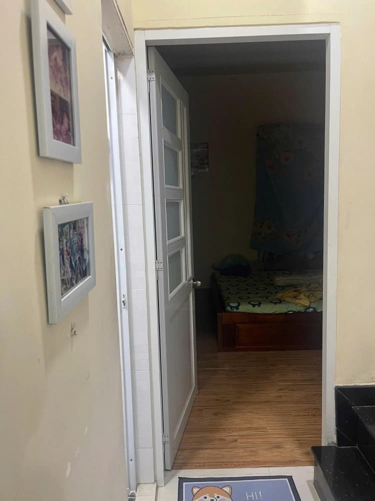 Sub image 1