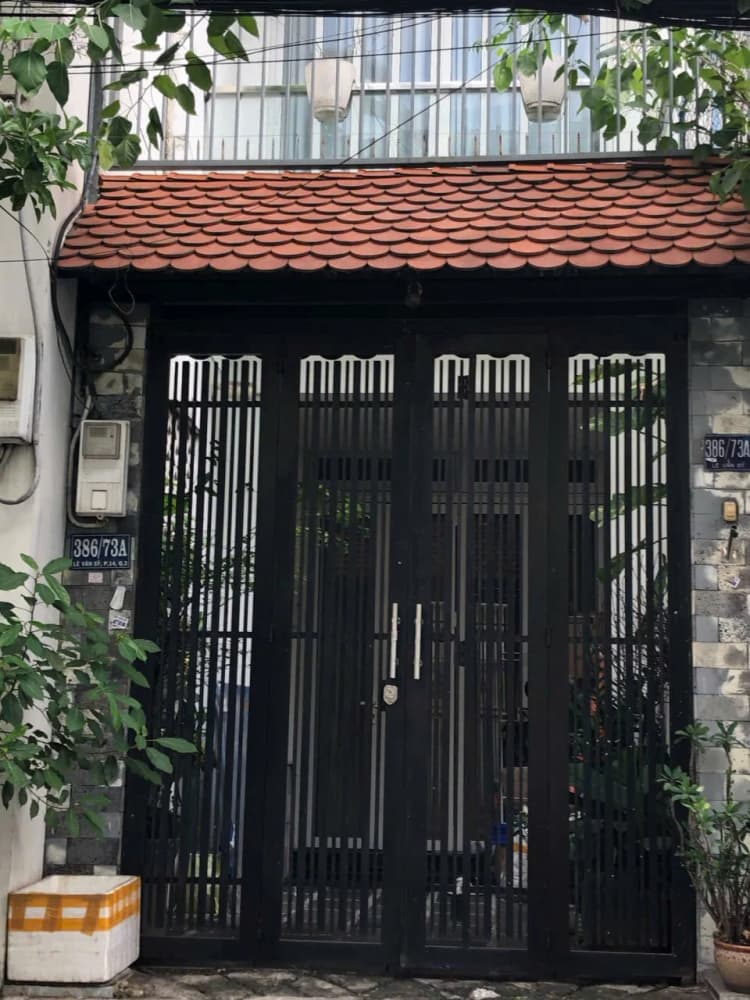 Nhà phố hẻm cần bán tại địa chỉ 386/73A Lê Văn Sỹ, Phường 14, Quận 3, TP. Hồ Chí Minh.