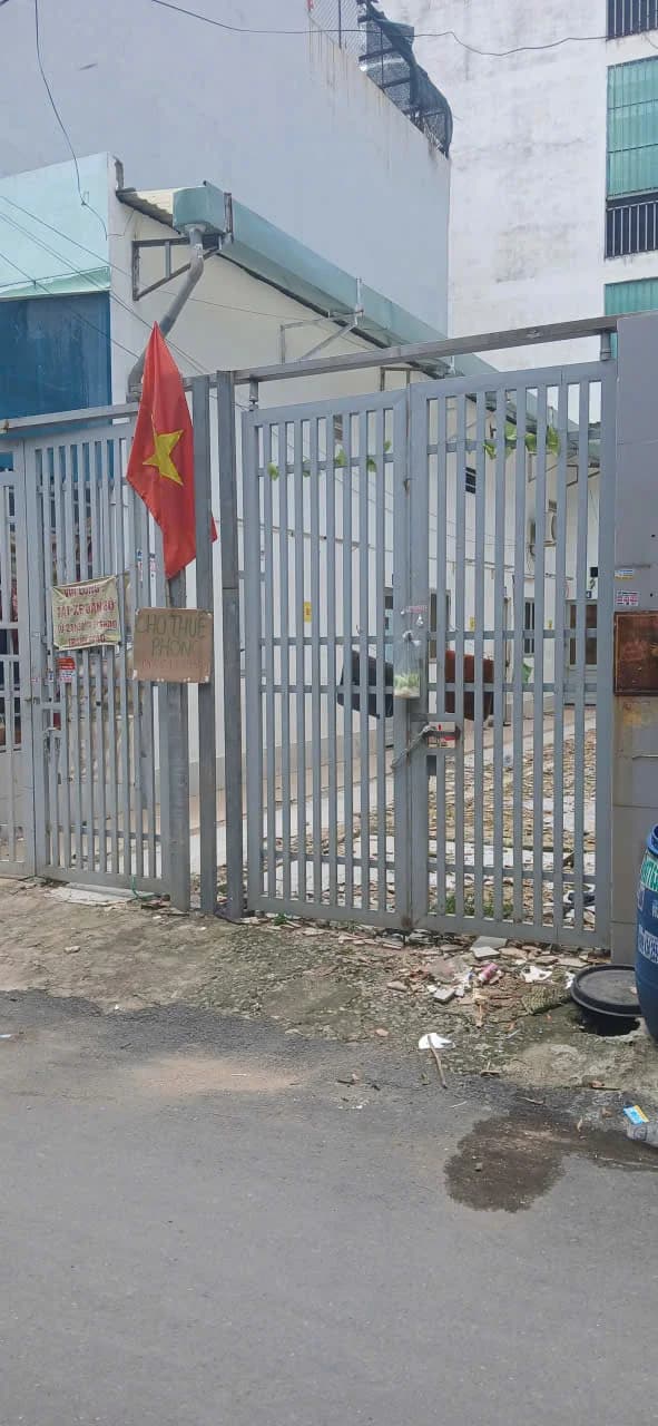 Chính chủ bán nhà trong hẻm ngõ 80m2, đất thổ cư, đường Lò Lu, Quận 9, Phường Trường Thạnh
