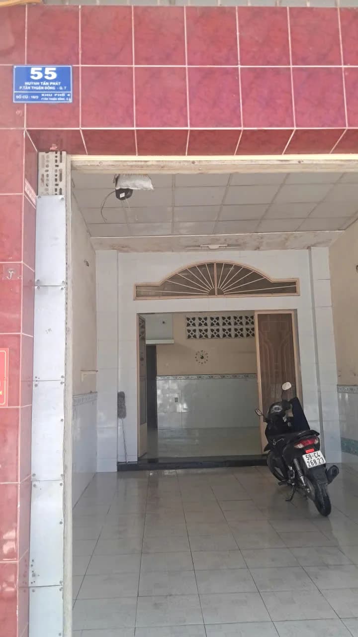 Nhà mặt tiền Huỳnh Tân Phát, phường Tân Thuận Đông, Quận 7 cần bán – Giá chỉ 10,2 tỷ (đã giảm giá).
