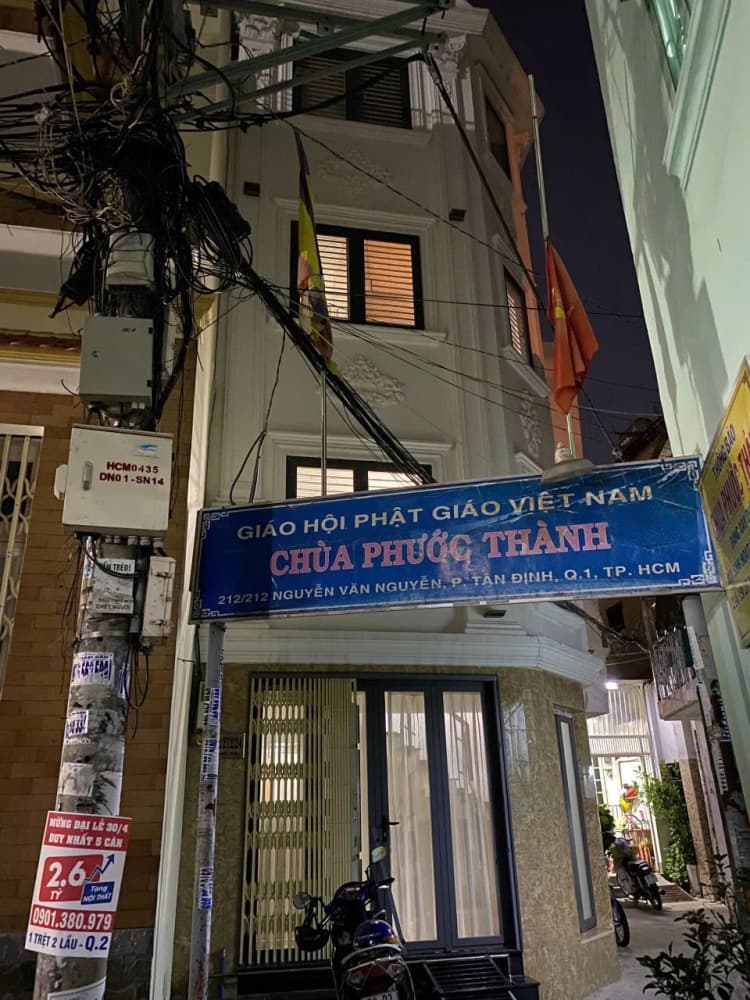 Chính chủ cần bán nhà hẻm ngõ, diện tích 27.8m2, gồm 1 trệt và 3 lầu, tọa lạc trên đường Nguyễn Văn Nguyễn, Phường Tân Định, Quận 1.