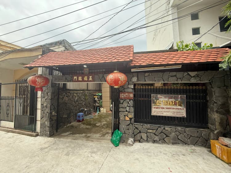 Nhà chính chủ cần bán với diện tích 110m², nở hậu mang lại tài lộc và may mắn.