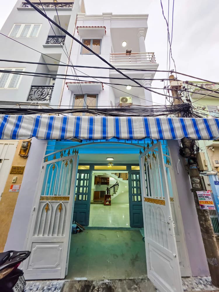 Nhà 3 tầng cần bán tại Đường Nguyễn Văn Quỳ, Phường Phú Thuận, Quận 7 – Giá chỉ 7,987 tỷ (đã giảm giá)