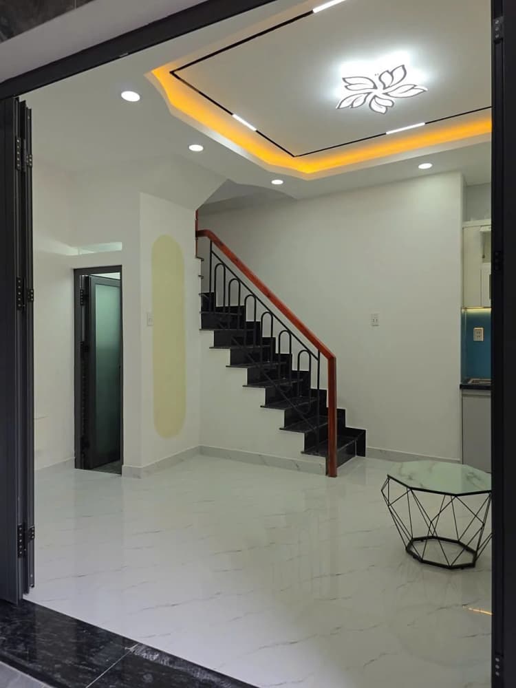 Bán - Nhà hẻm 985/8/20 Lạc Long Quân, 11, Tân Bình, Hồ Chí Minh