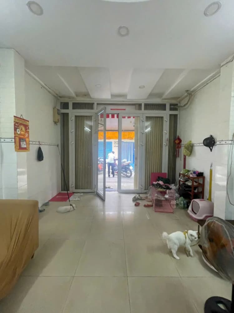 Bán - Nhà mặt tiền Số 9 Lô E Cư Xá Phú Bình, Lạc Long Quân, Phường 5, Thành phố Hồ Chí Minh