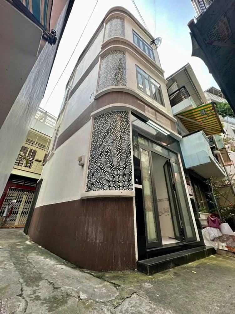 Bán - Nhà hẻm 227/18 Lý Thái Tổ, Phường Vườn Lài, Thành phố Hồ Chí Minh