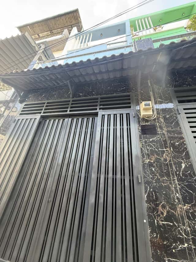Bán nhà hẻm Kênh Tân Hóa Quận Tân Phú, TP.HCM – 1 phòng ngủ, giá 5.8 tỷ Bán nhà hẻm Kênh Tân Hóa Quận Tân Phú, TP.HCM – 1 phòng ngủ, giá 5.8 tỷ