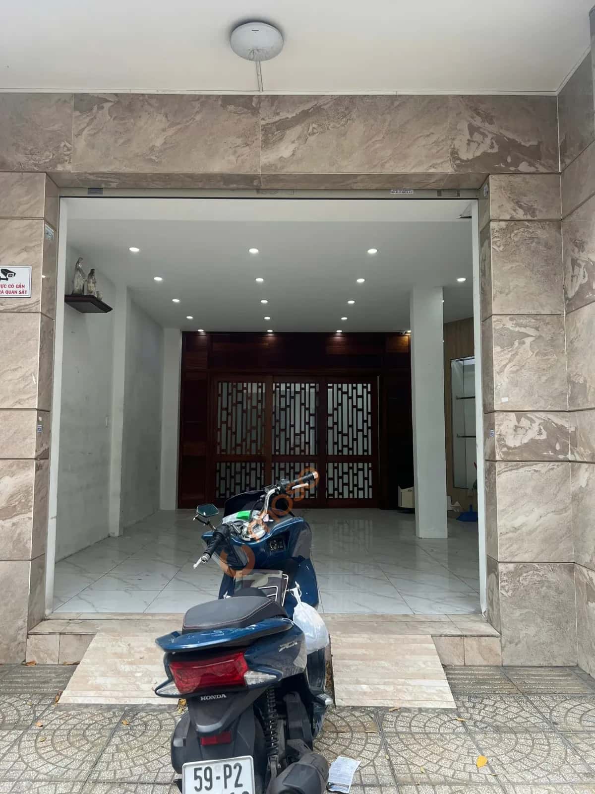 Bán nhà mặt tiền 117B Trương Công Định Quận Tân Bình, TP.HCM – 2 phòng ngủ, giá 12.5 tỷ — Hình 2 Bán nhà mặt tiền 117B Trương Công Định Quận Tân Bình, TP.HCM – 2 phòng ngủ, giá 12.5 tỷ — Hình 2