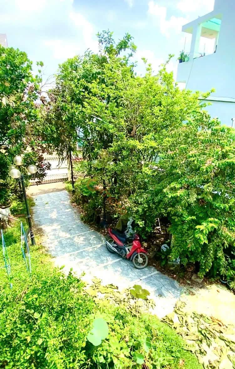 Bán nhà hẻm 241/9 Quốc Lộ 13 Cũ, khu phố 1 Thành phố Thủ Đức, TP.HCM – 2 phòng ngủ, giá 13.9 tỷ Bán nhà hẻm 241/9 Quốc Lộ 13 Cũ, khu phố 1 Thành phố Thủ Đức, TP.HCM – 2 phòng ngủ, giá 13.9 tỷ
