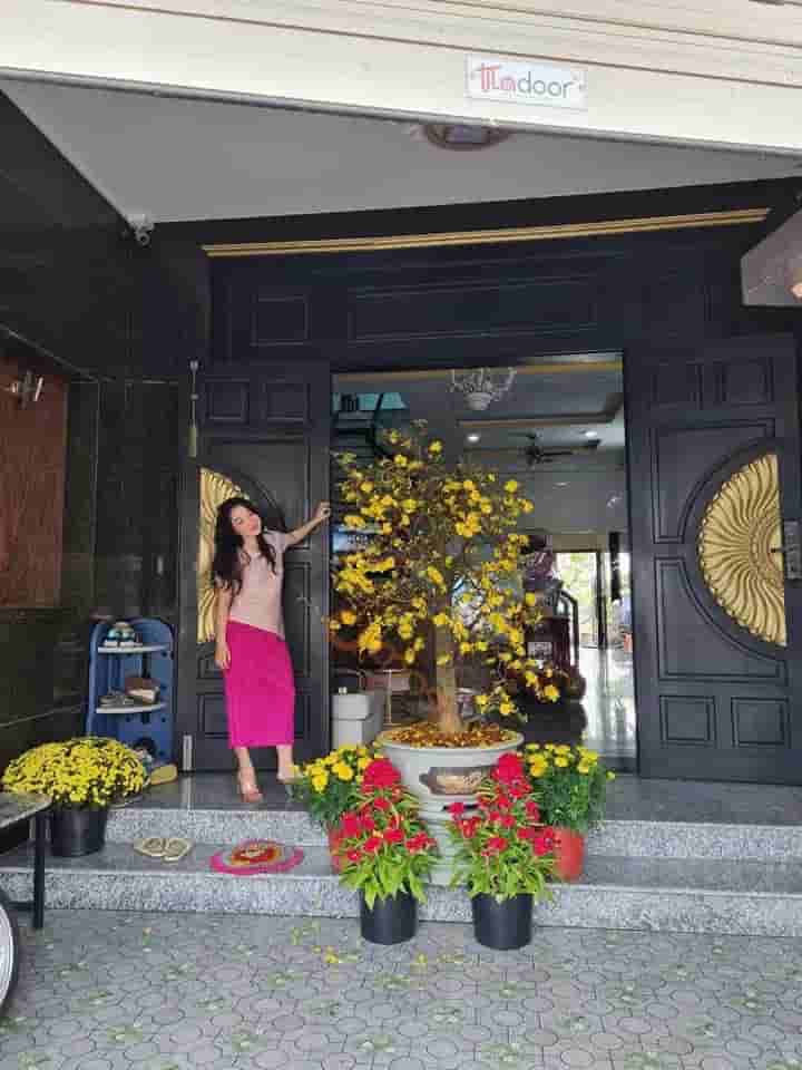 Image Image