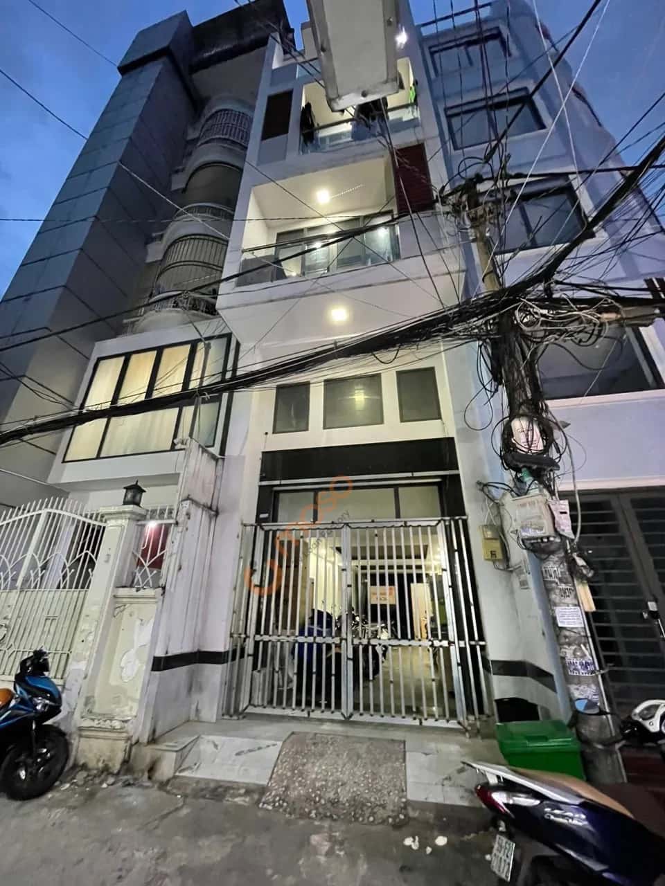 Bán nhà hẻm 118/15 Đường Trần Quang Diệu Quận 3, TP.HCM – 4 phòng ngủ, giá 17.5 tỷ — Hình 3 Bán nhà hẻm 118/15 Đường Trần Quang Diệu Quận 3, TP.HCM – 4 phòng ngủ, giá 17.5 tỷ — Hình 3