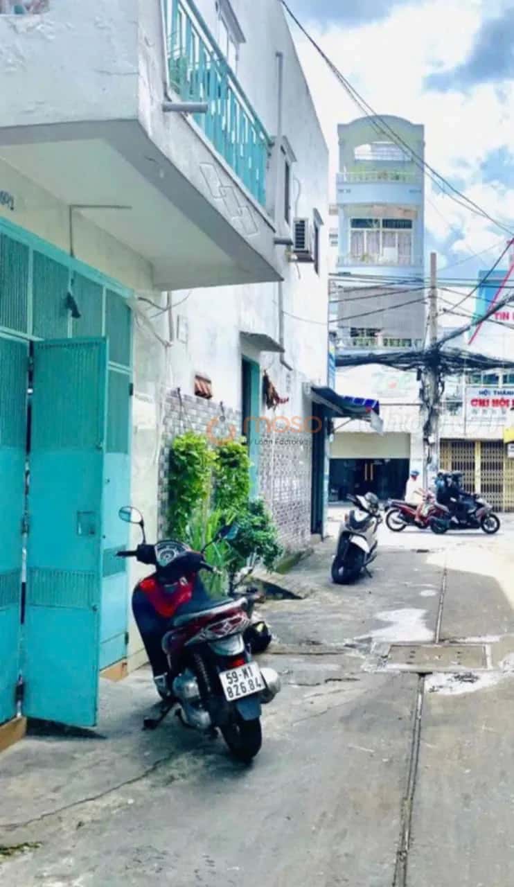 Bán nhà hẻm 109D/2 Đường Lạc Long Quân Quận 11, TP.HCM – 2 phòng ngủ, giá 6.9 tỷ — Hình 3 Bán nhà hẻm 109D/2 Đường Lạc Long Quân Quận 11, TP.HCM – 2 phòng ngủ, giá 6.9 tỷ — Hình 3